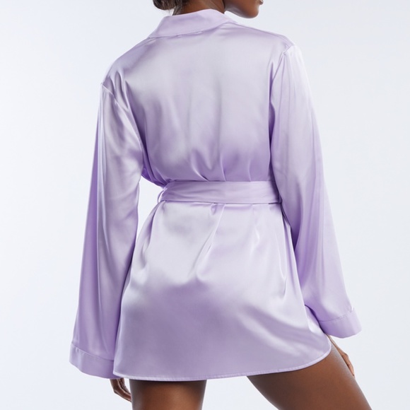 Limited Edition CLF Savage x Fenty Short Lavender Robe - Picture 2 of 11